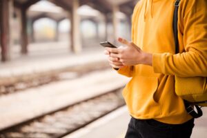 防水パンプスで痛くない通勤を実現する方法は？
